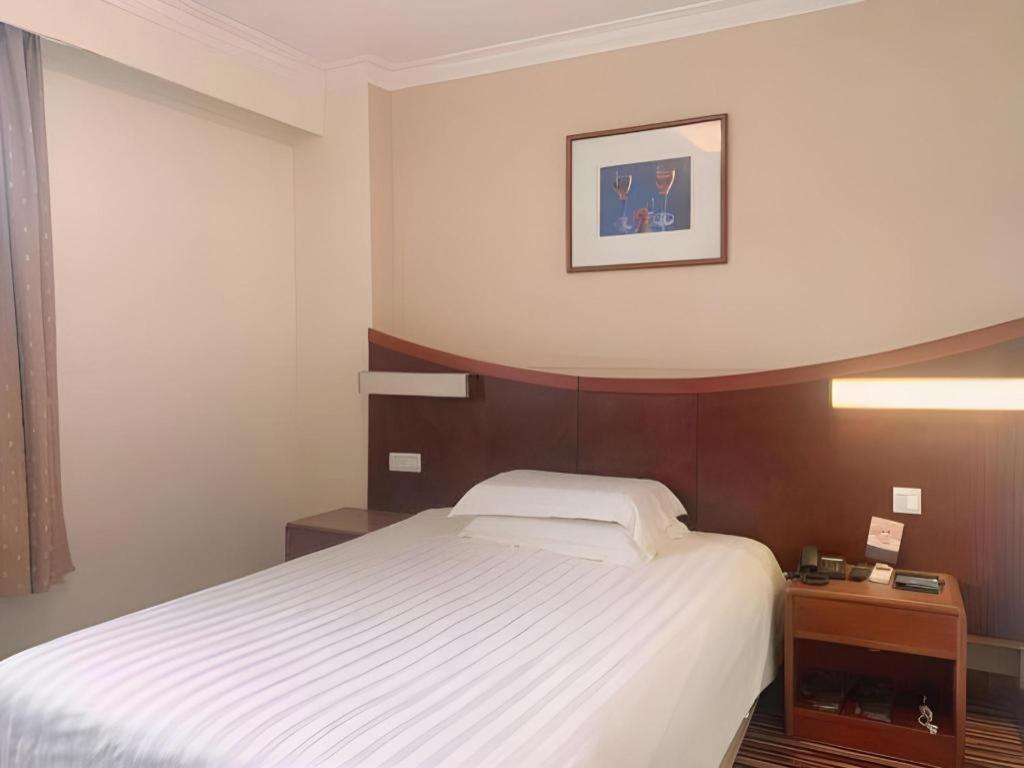 Jinjiang Inn Shanghai North Bund Yangpu Bridge Branch Exterior foto